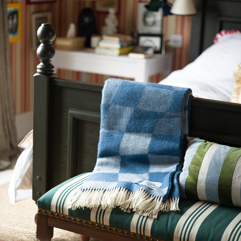 Cashmere & Blankets