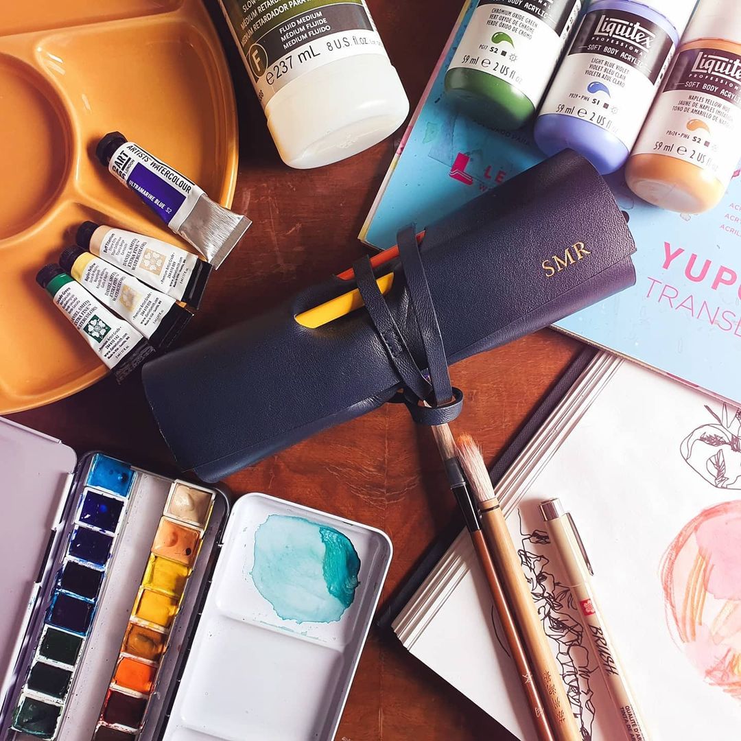 Artist's Roll