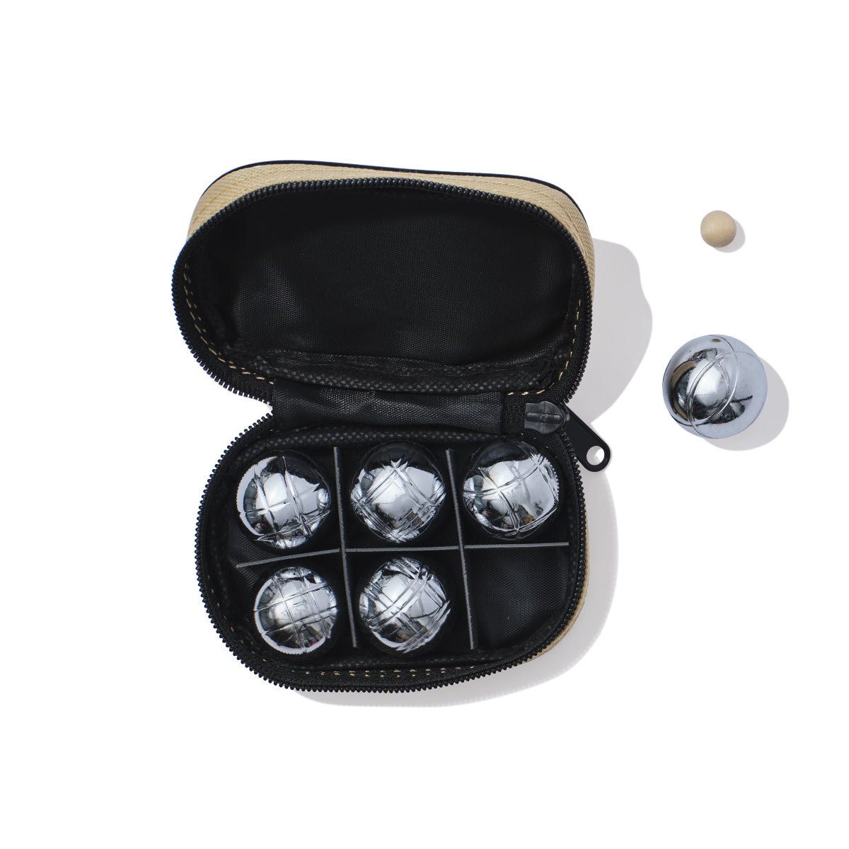 Kikkerland Boules Set